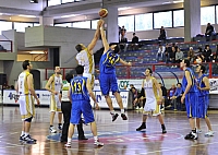 Benacquista Assicurazioni Basket Fondi 2005 vs Mediocasa Giugliano