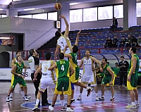 Benacquista Assicurazioni Basket Fondi 2005 vs STI Cagliari